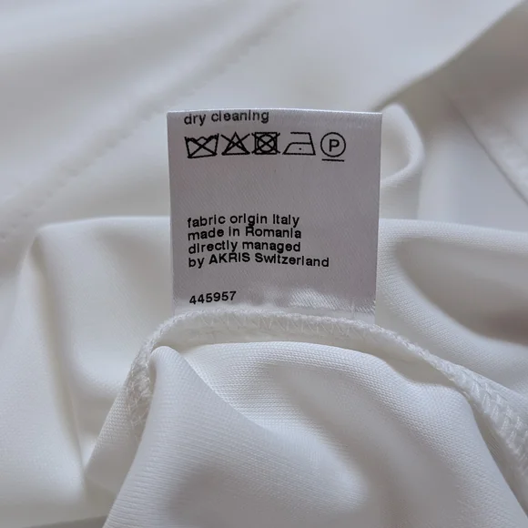 Akris Punto Viscose Scoop Neck White Tank Top - Picture 6 of 8